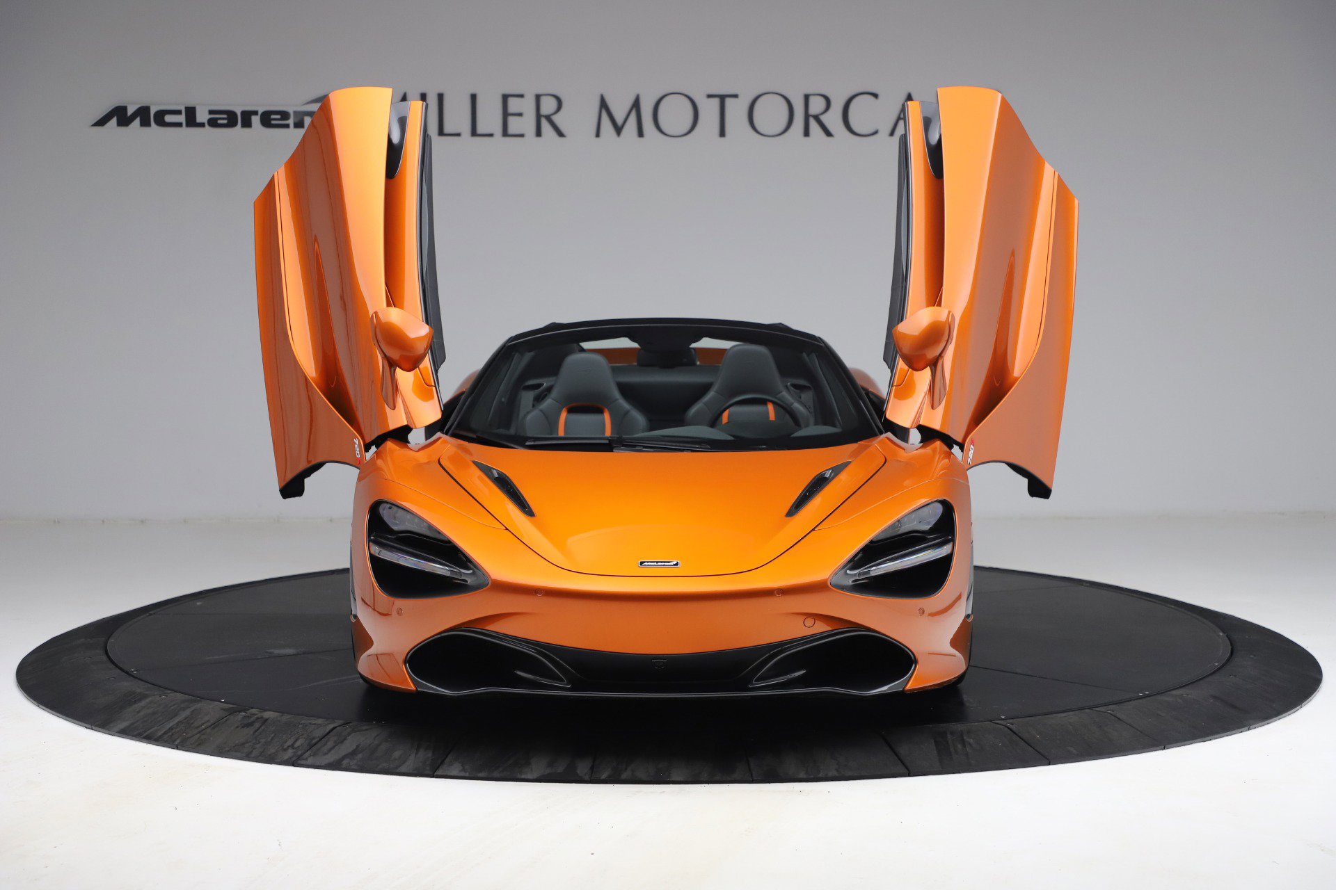Used 2020 McLaren 720S Spider photo 24