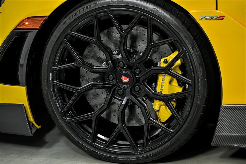 Used 2022 McLaren 720S Luxury photo 16