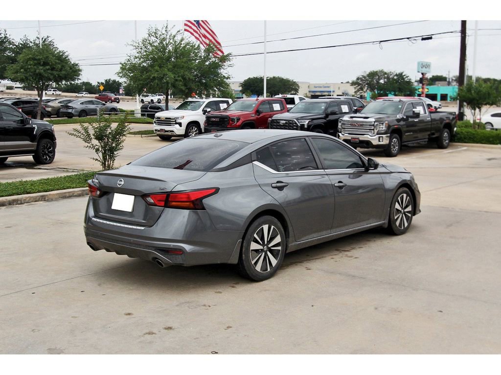 2022 Nissan Altima 2.5 SR