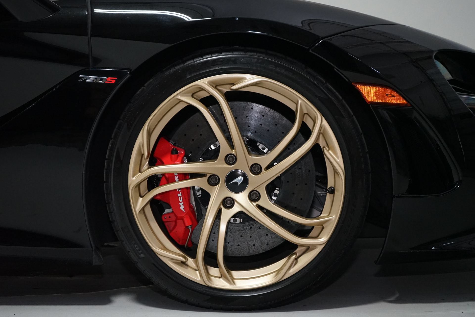 Used 2024 McLaren 750S Spider photo 33