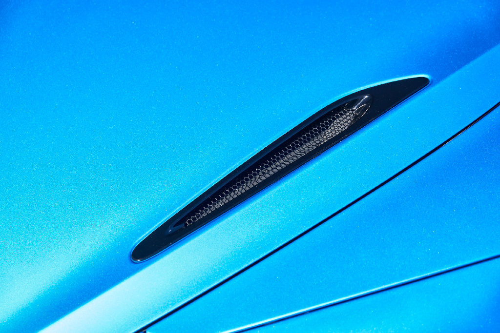 Used 2021 McLaren 765LT photo 8