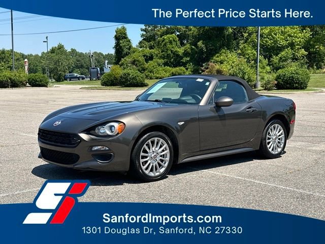 Used 2017 FIAT 124 Spider Classica