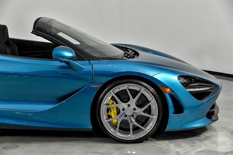 Used 2020 McLaren 720S Spider photo 14