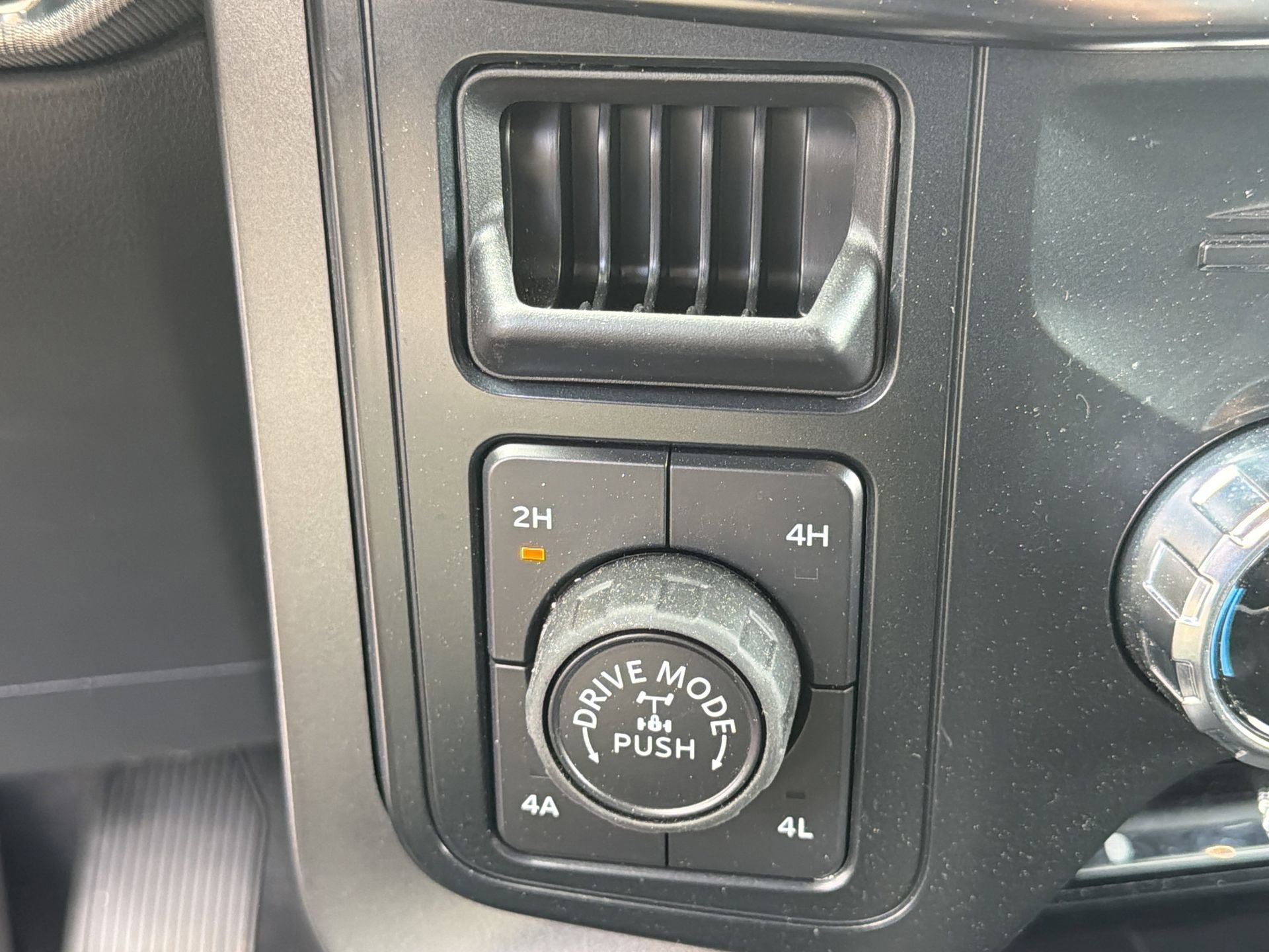 2025 Ford F150 Lariat