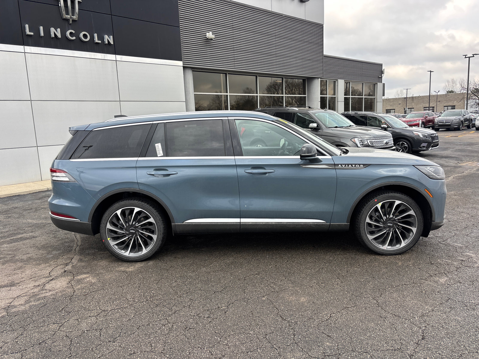 2026 Lincoln Aviator Reserve