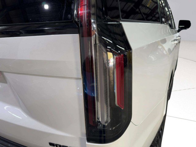 2021 Cadillac Escalade Luxury