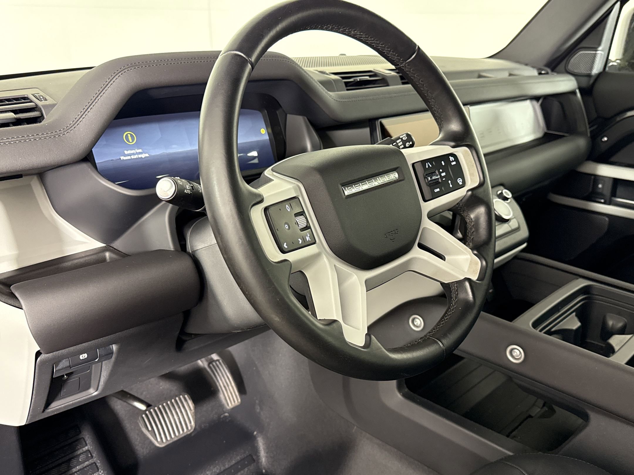 2024 Land Rover Defender 110 S