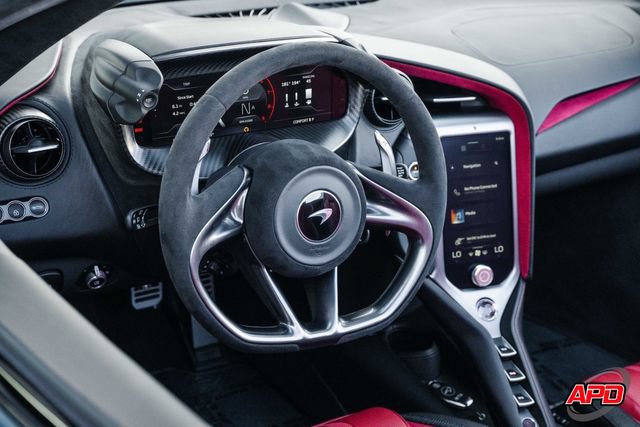 Used 2024 McLaren 750S Spider photo 6