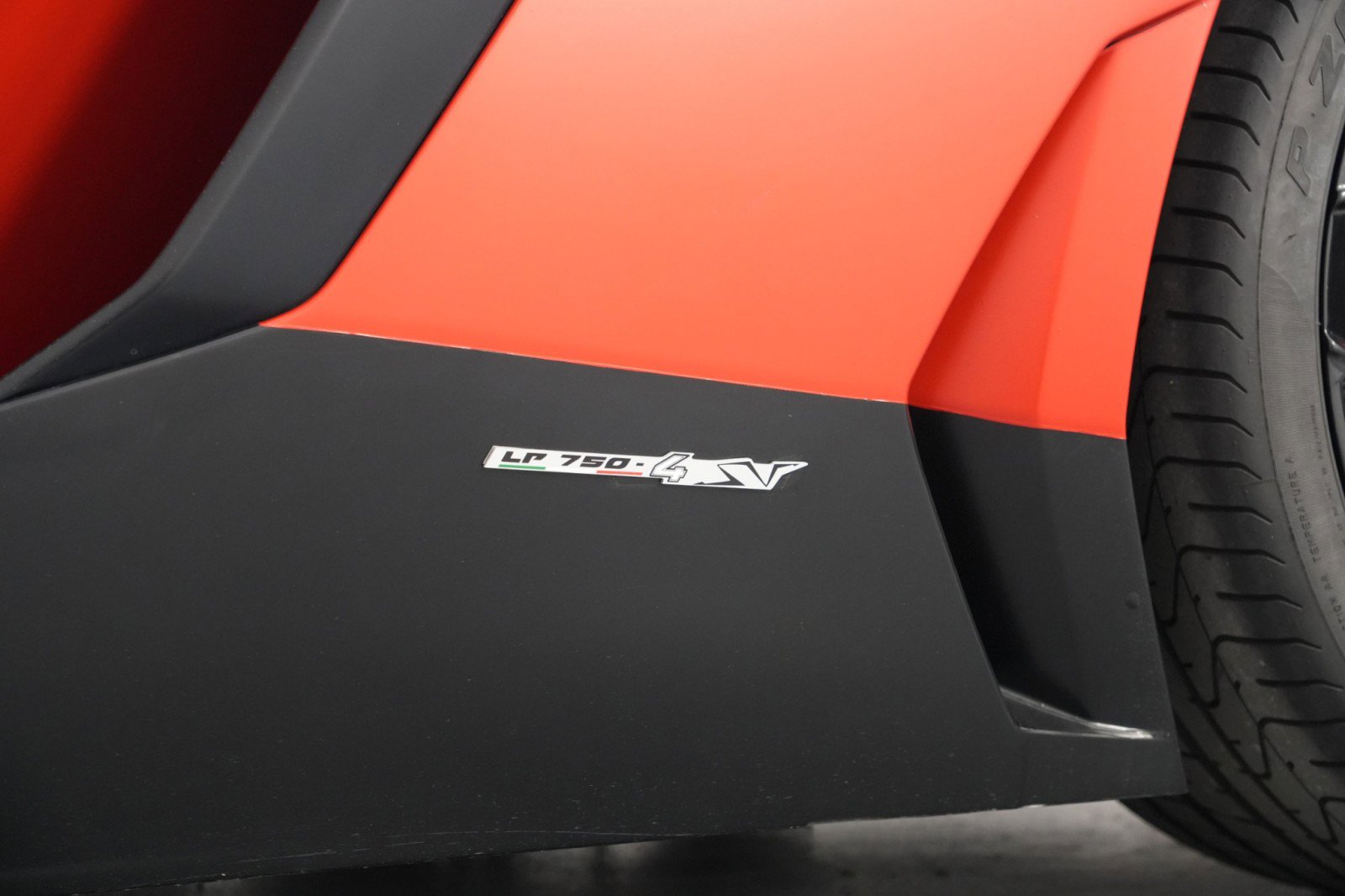 2017 Lamborghini Aventador S