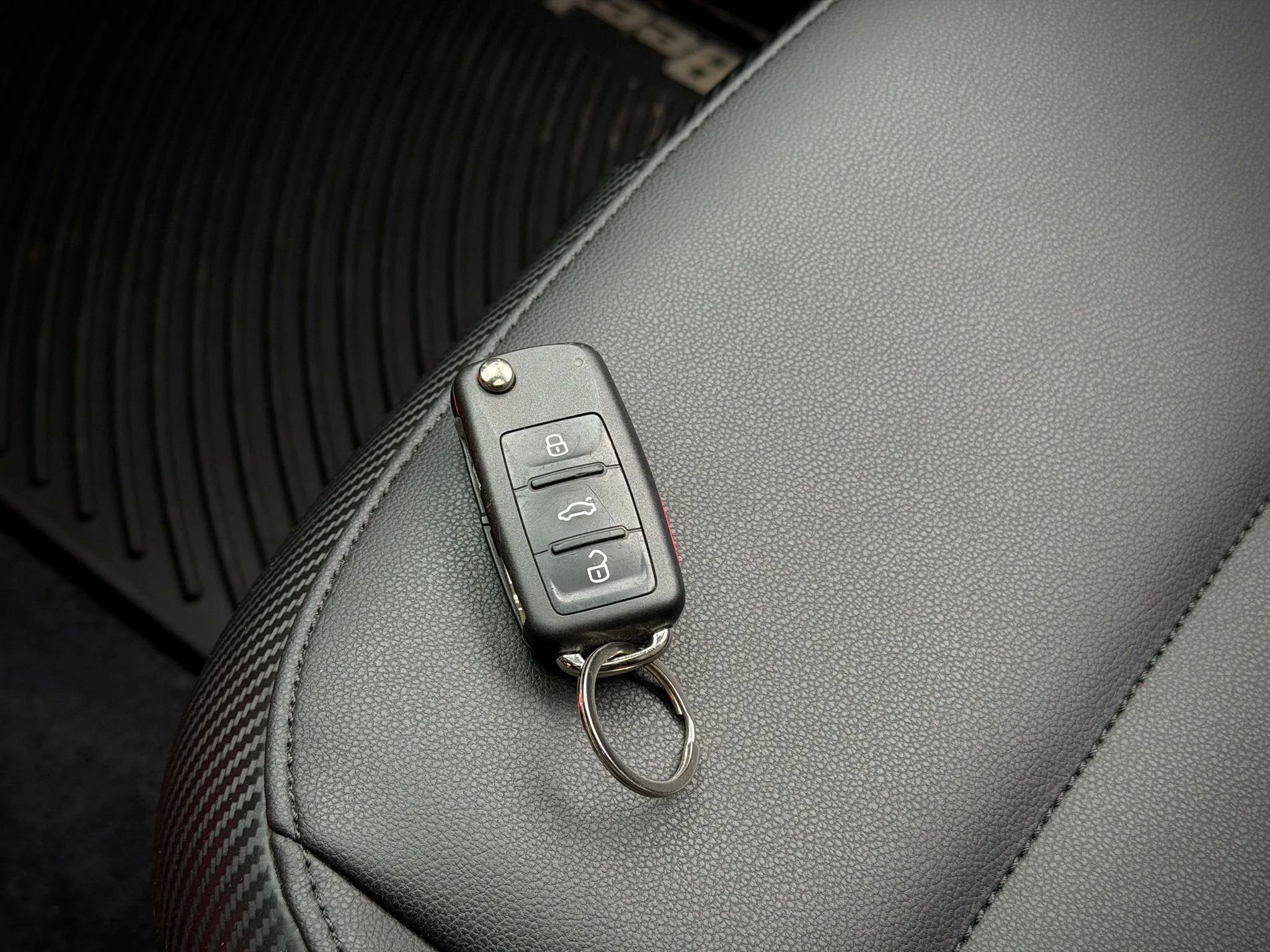 2019 Volkswagen Beetle 2.0T SE