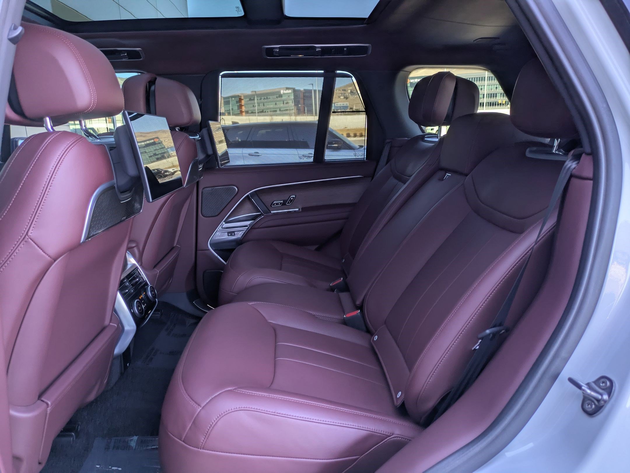 2024 Land Rover Range Rover Autobiography