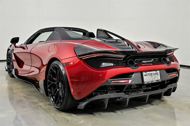 Used 2021 McLaren 720S Performance photo 12