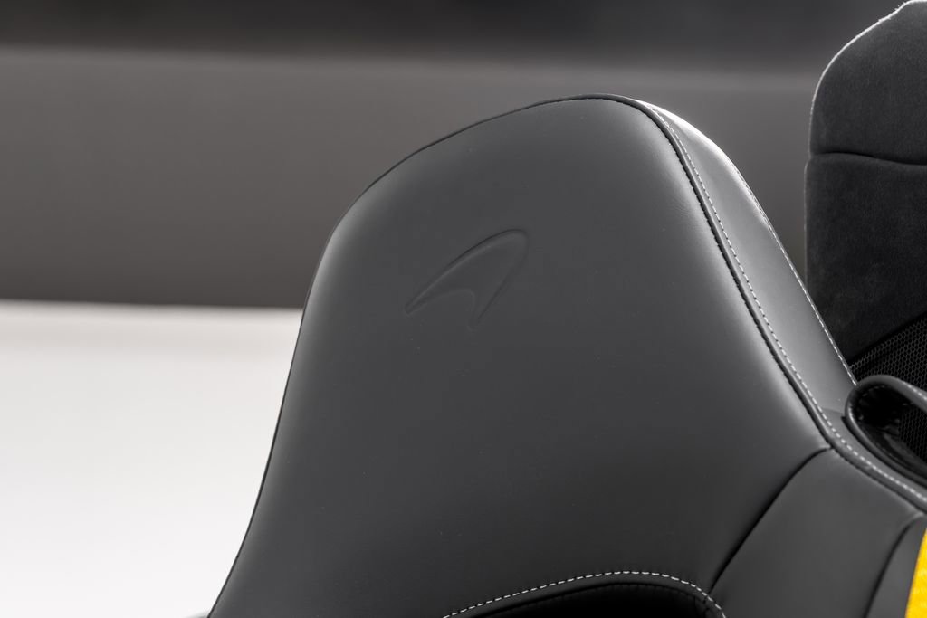 Used 2022 McLaren 720S Spider photo 16