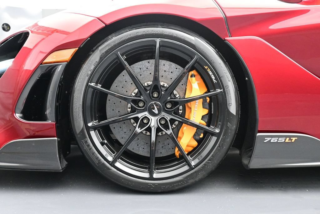 Used 2021 McLaren 765LT photo 6