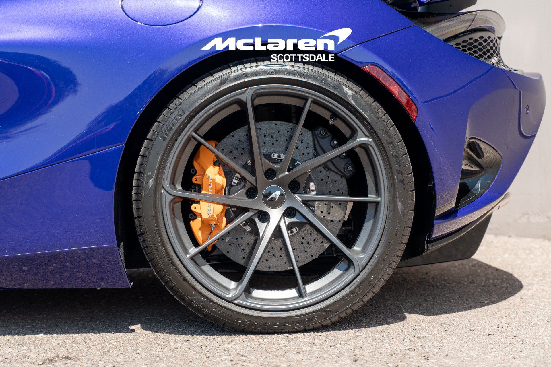 Used 2026 McLaren 750S Spider photo 28