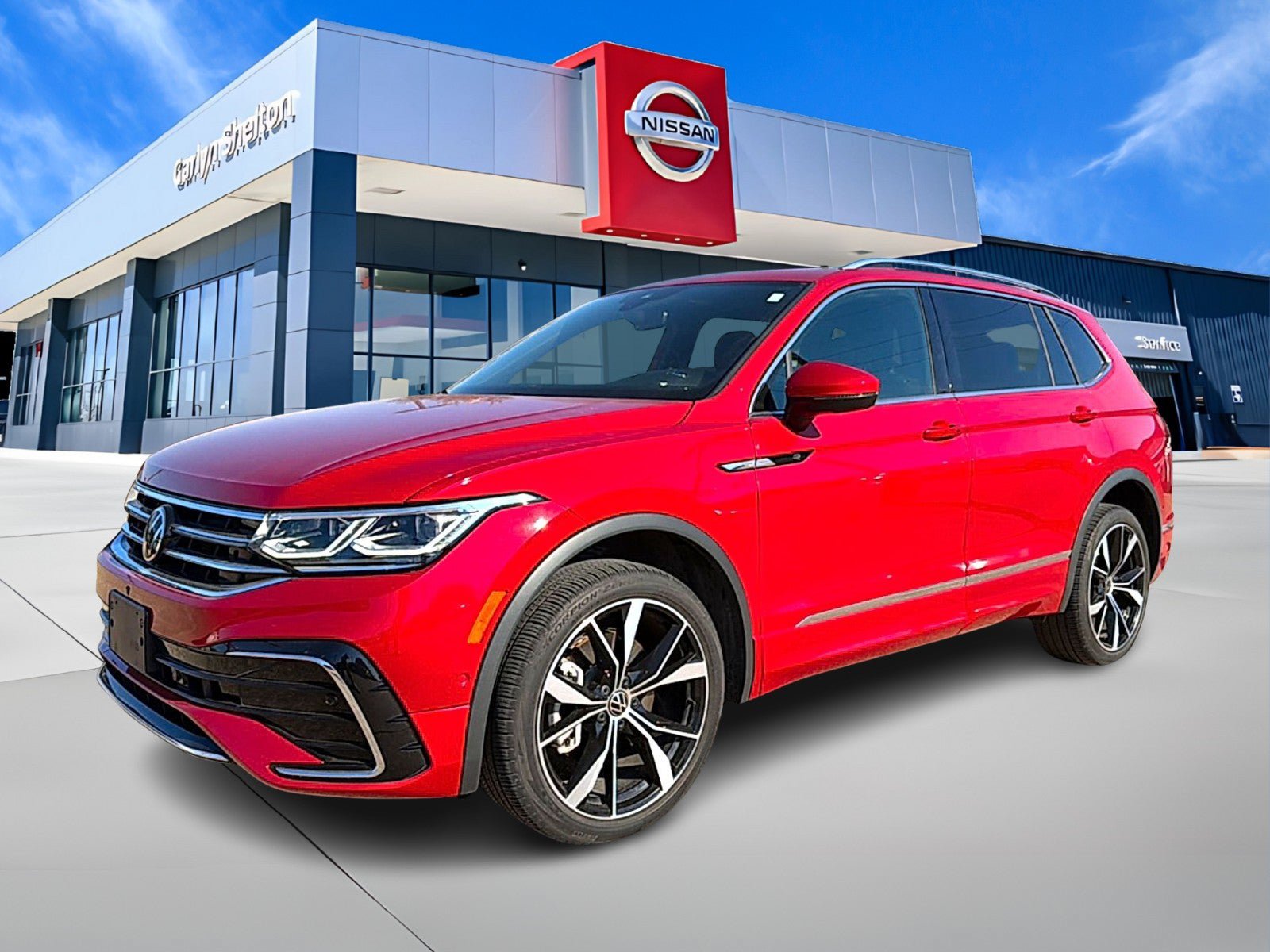 Used 2024 Volkswagen Tiguan SEL R-Line
