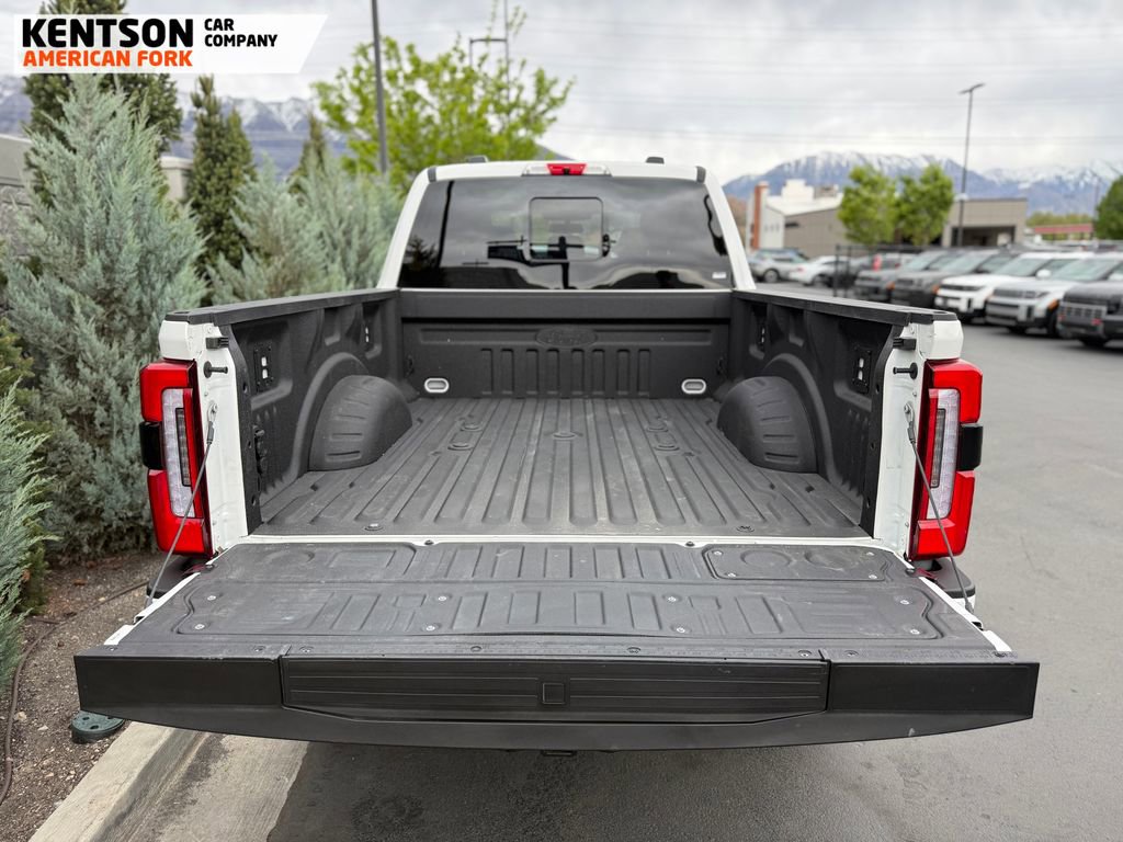 2025 Ford F250 Platinum