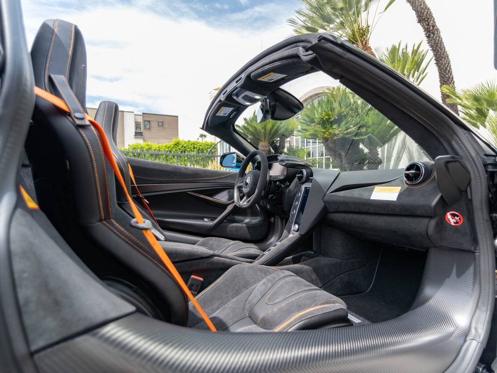 New 2026 McLaren 750S Spider photo 10