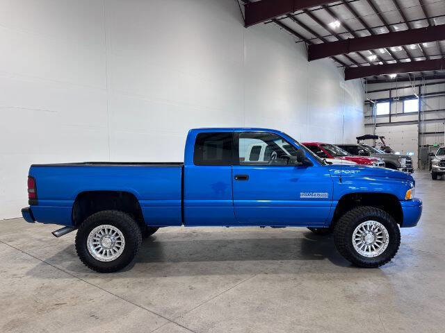 1999 Dodge Ram 2500 Truck 4x4 Club Cab