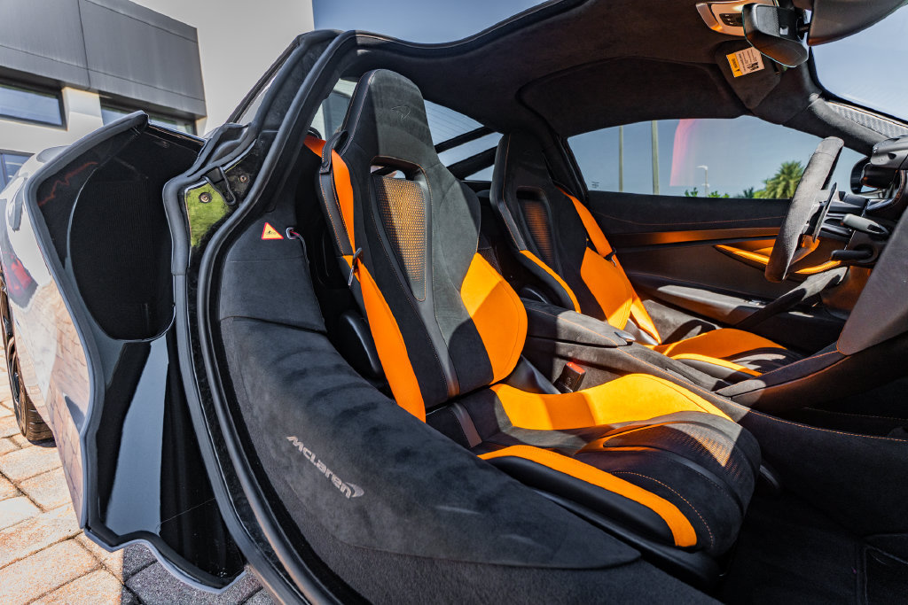 Used 2024 McLaren 750S photo 29