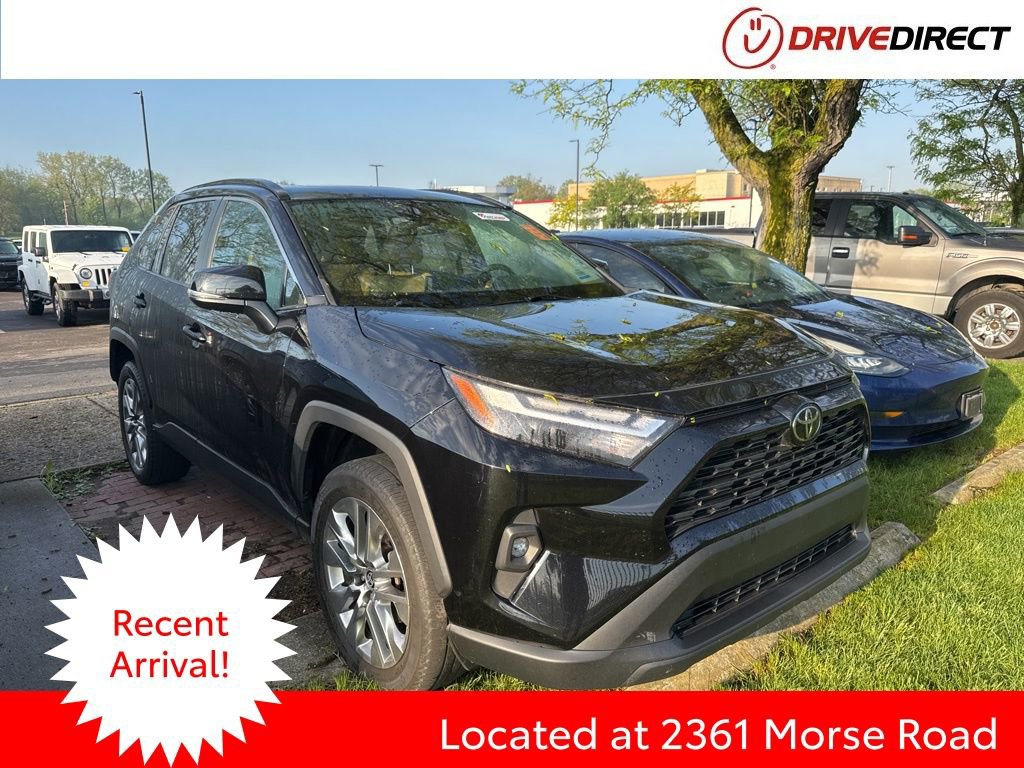 2023 Toyota Rav4 XLE Premium
