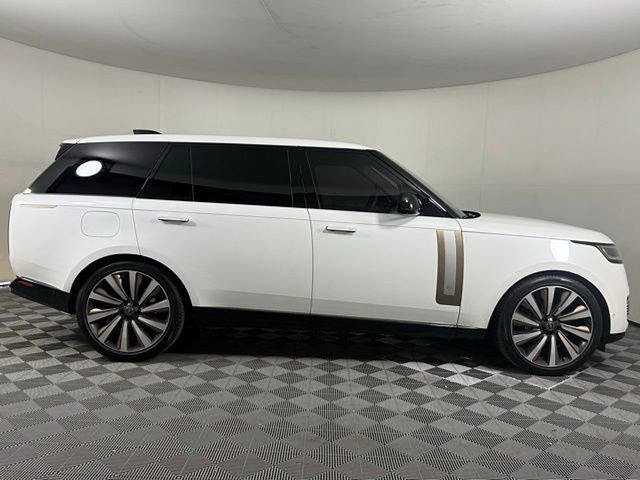 2023 Land Rover Range Rover SV