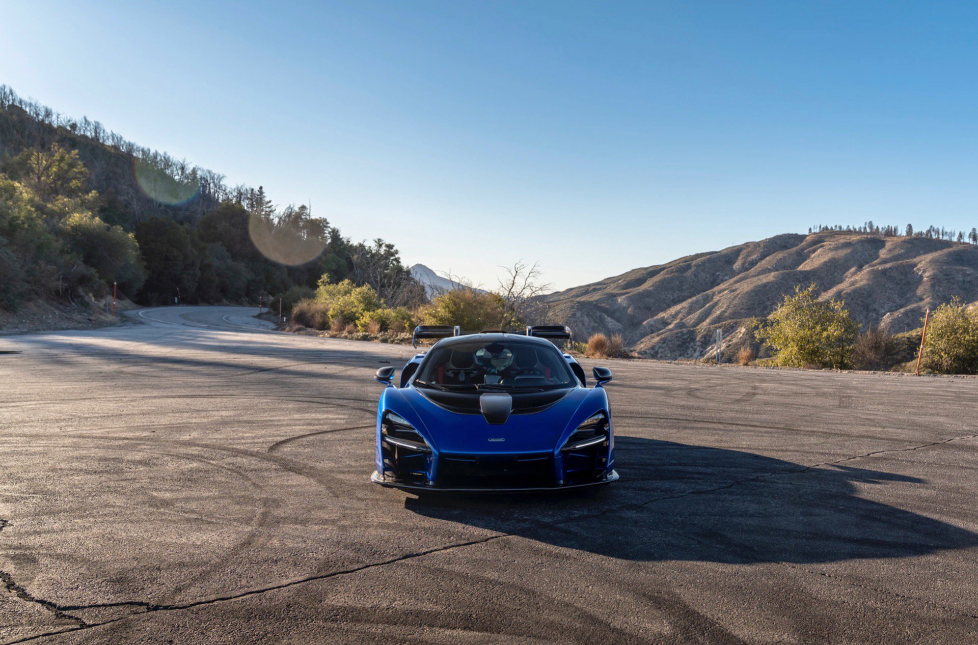 Used 2019 McLaren Senna Coupe ULTRA RARE Only 1685 Mil photo 92