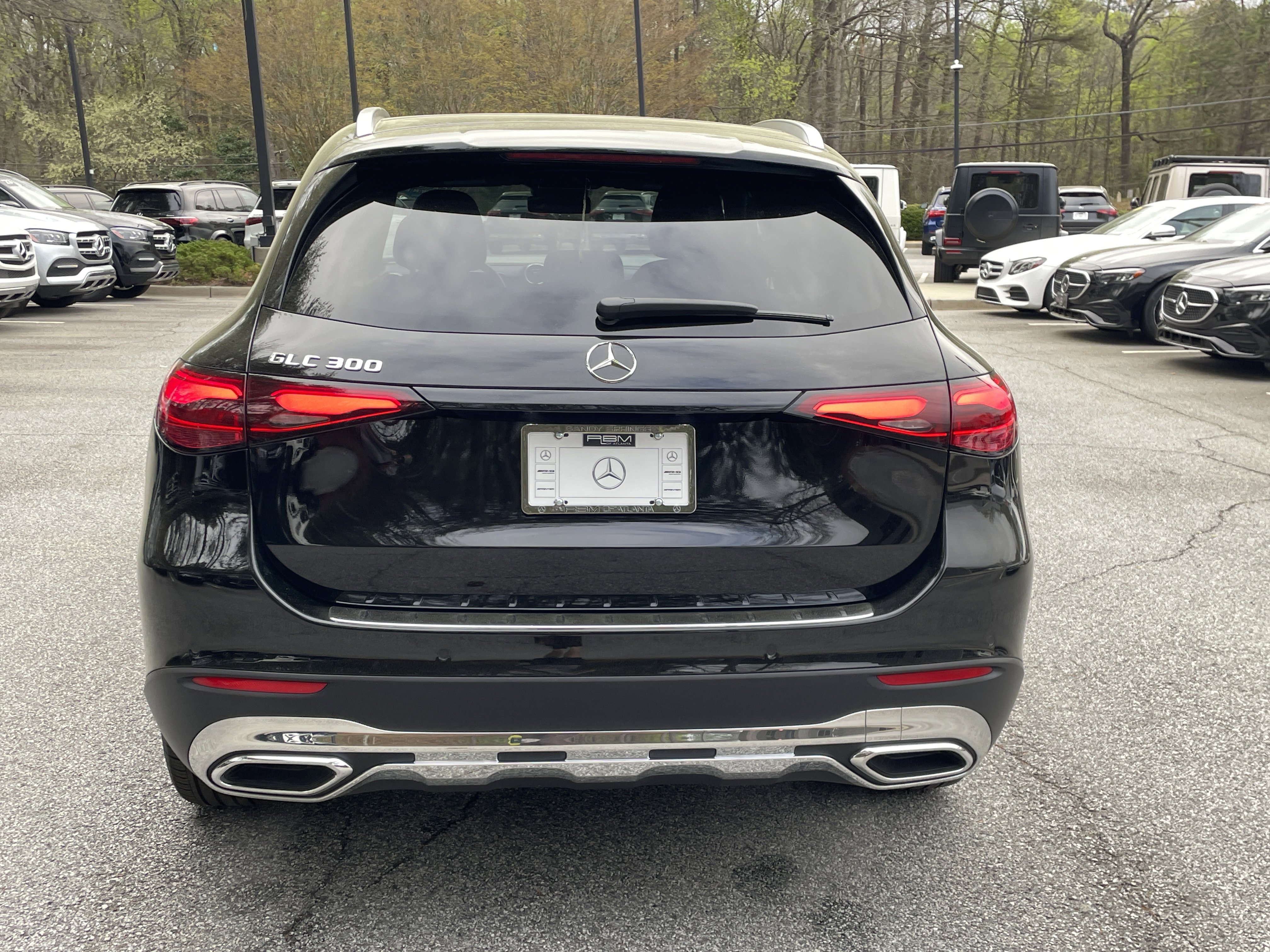 2025 Mercedes-Benz GLC 300