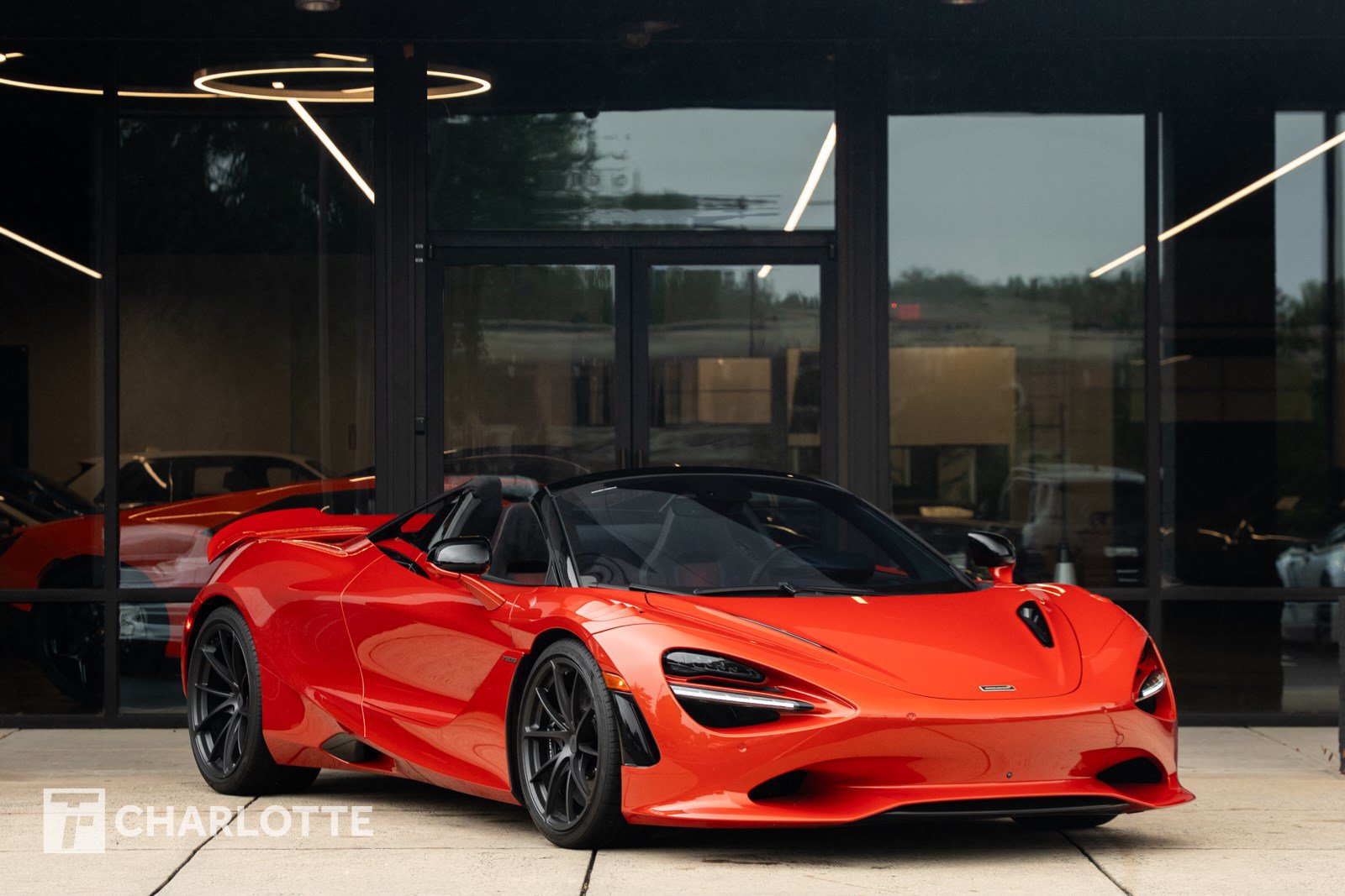 Used 2025 McLaren 750S Spider 1
