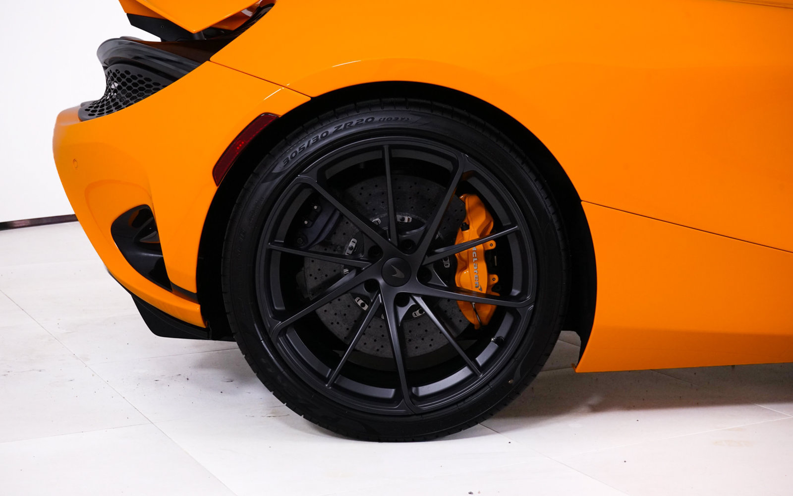 New 2027 McLaren 750S Spider photo 15