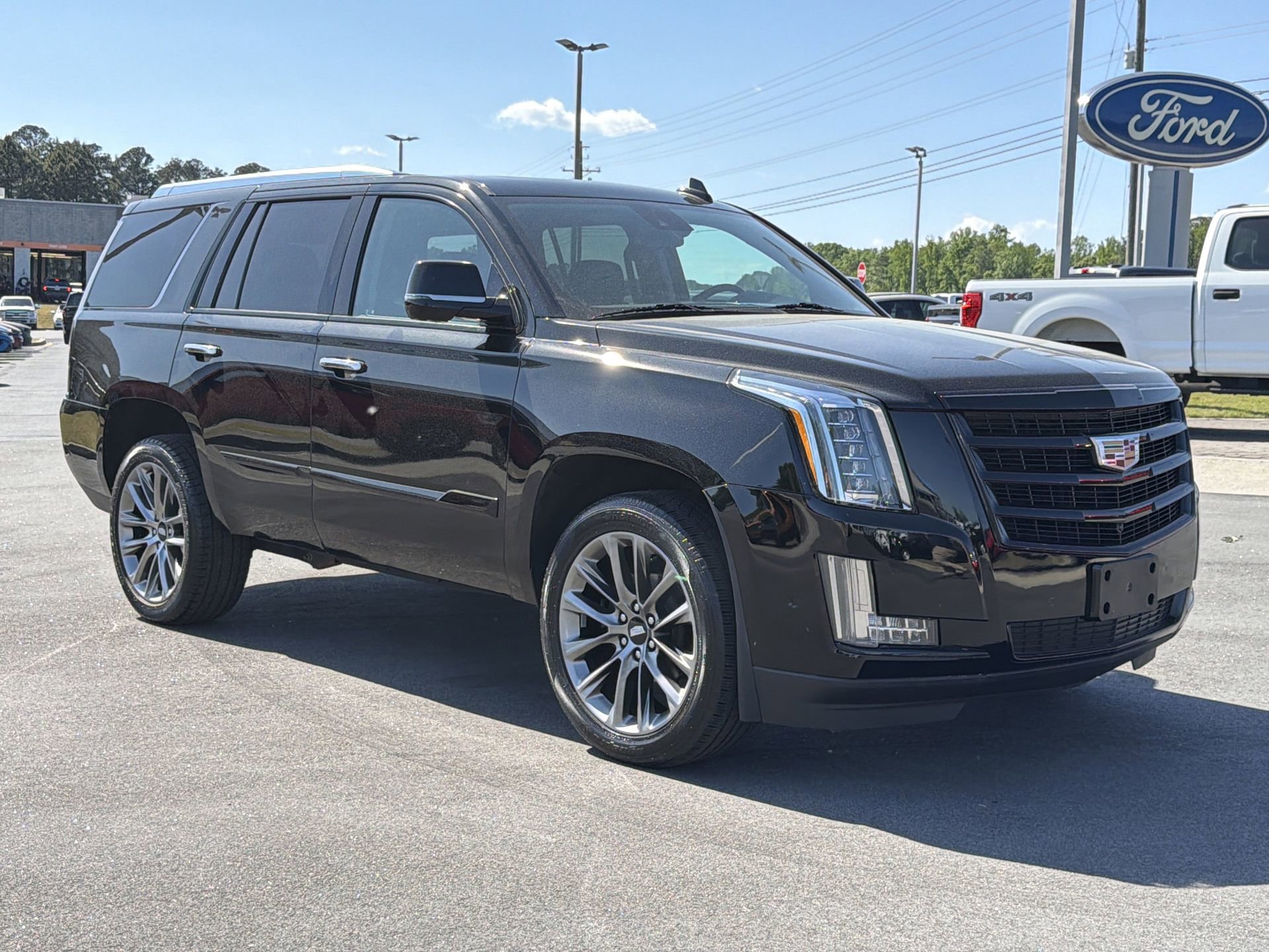 2020 Cadillac Escalade Luxury