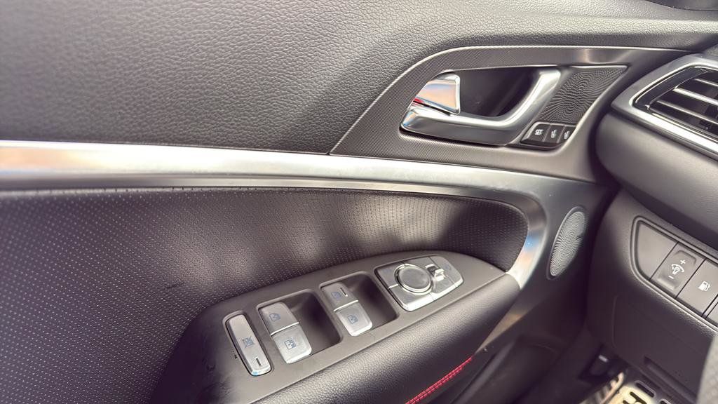 2026 Genesis G70 3.3T Sport Prestige