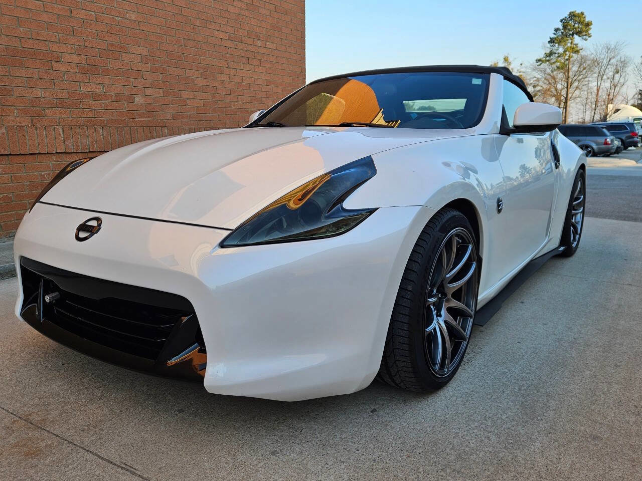 Used 2010 Nissan 370Z Touring w/ Sport Pkg