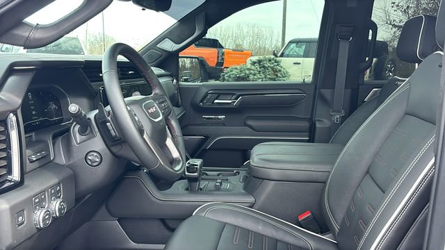 2025 GMC Sierra 1500 AT4X