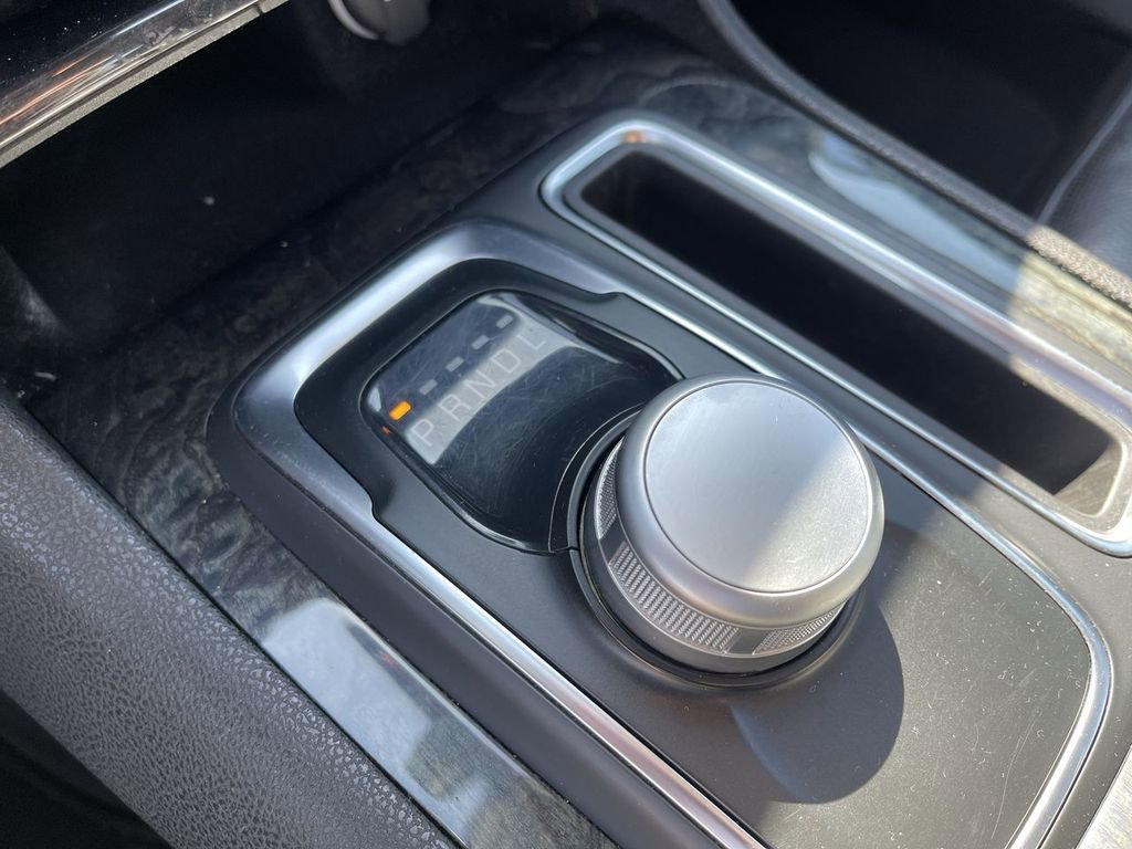 2022 Chrysler 300 Touring L