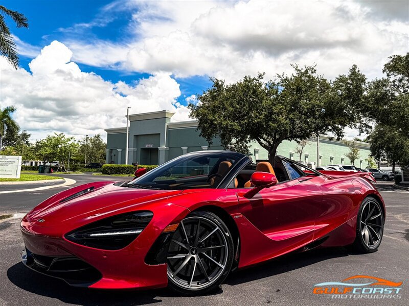 Used 2022 McLaren 720S Spider photo 12