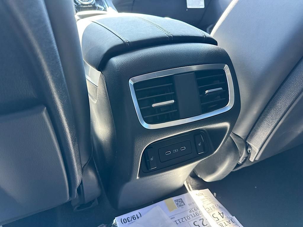 2026 Acura RDX SH-AWD w/ Advance Package