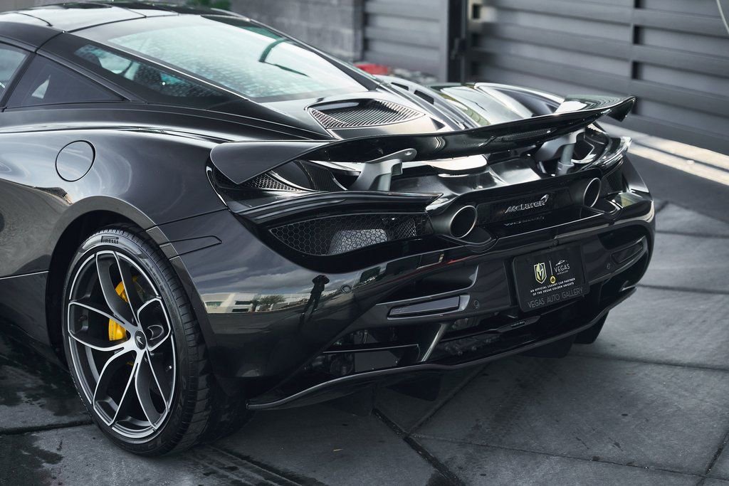 Used 2021 McLaren 720S photo 12