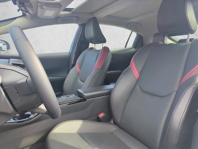 2025 Toyota Prius Plug-In Hybrid