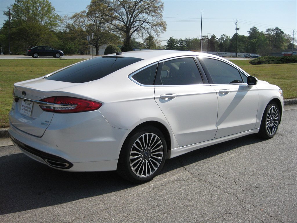 2018 Ford Fusion SE