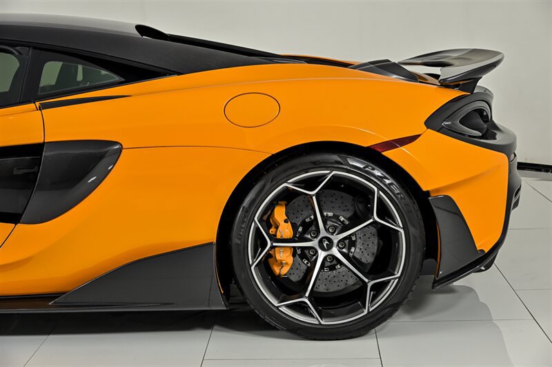 Used 2019 McLaren 600LT photo 15