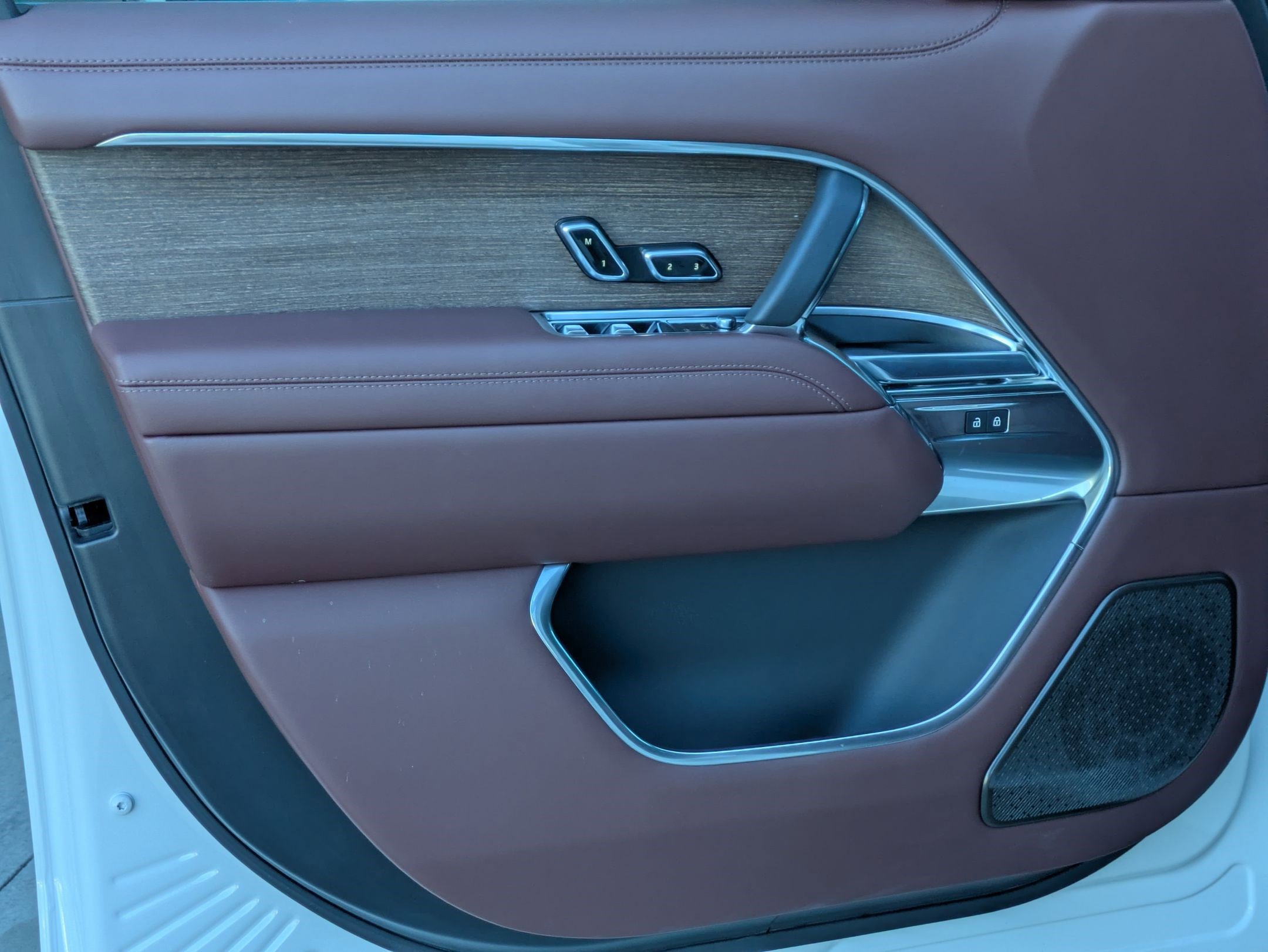 2024 Land Rover Range Rover Autobiography