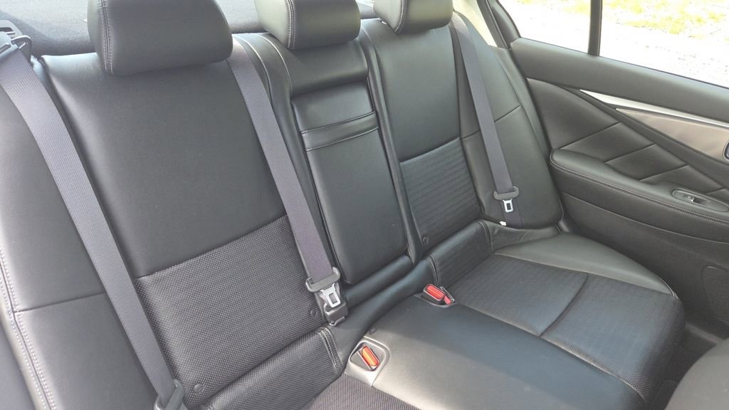 2019 INFINITI Q50 Signature Edition