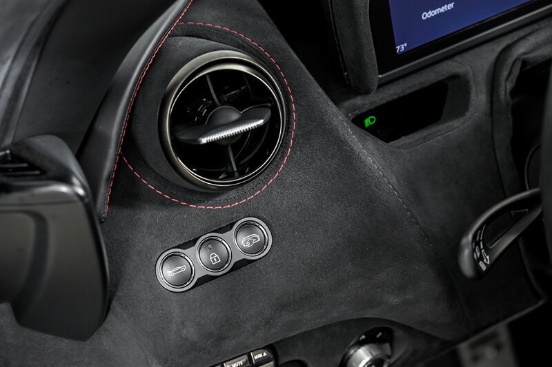 Used 2021 McLaren 720S Performance photo 24