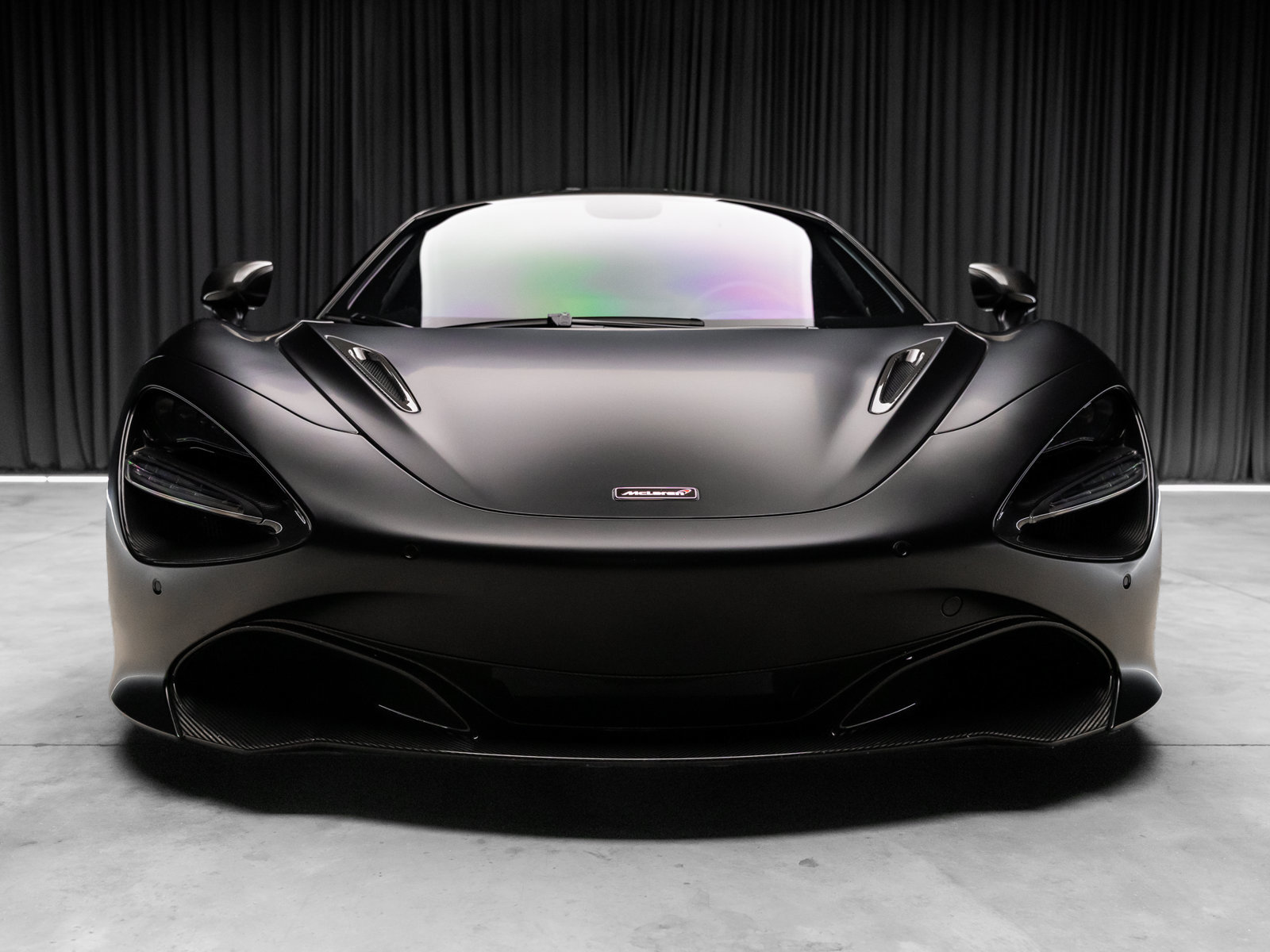 Used 2018 McLaren 720S photo 22