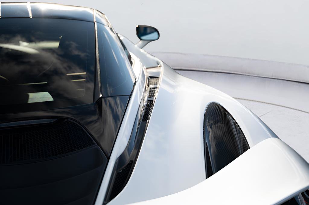 Used 2018 McLaren 720S photo 33