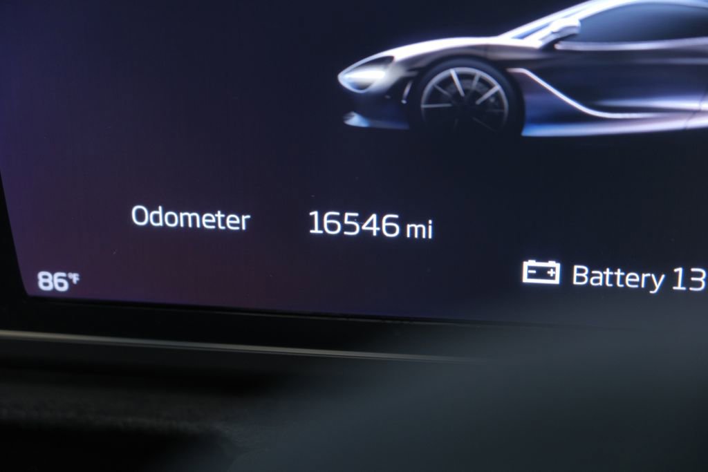 Used 2020 McLaren 720S Spider photo 43