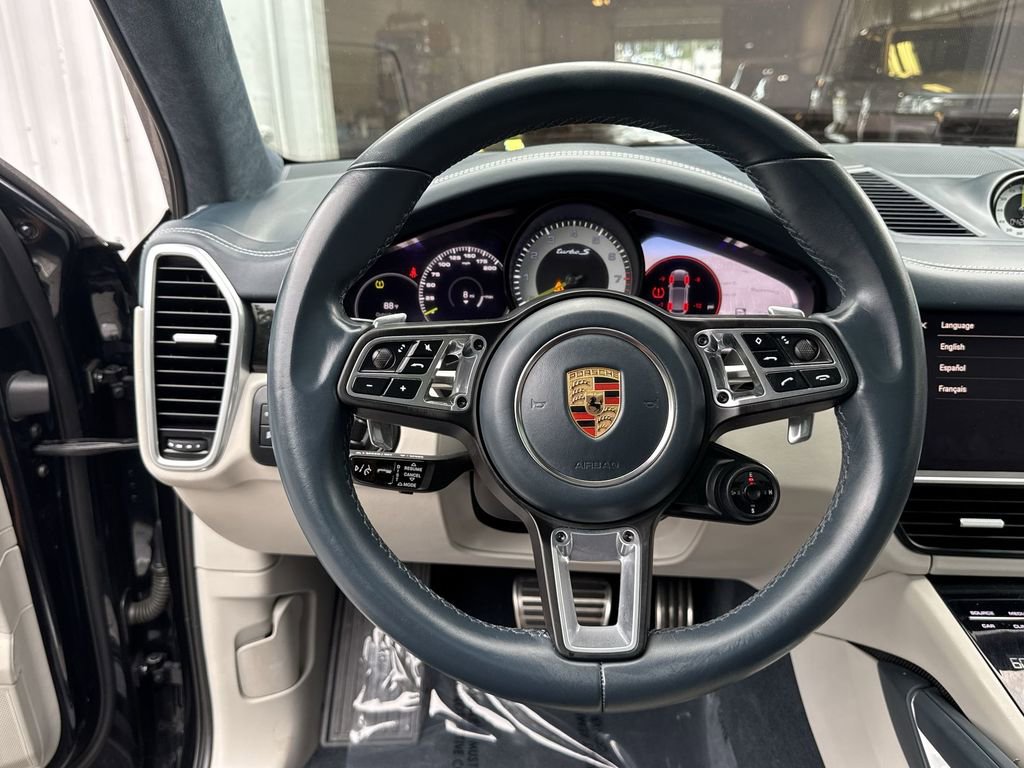 2023 Porsche Cayenne Turbo S