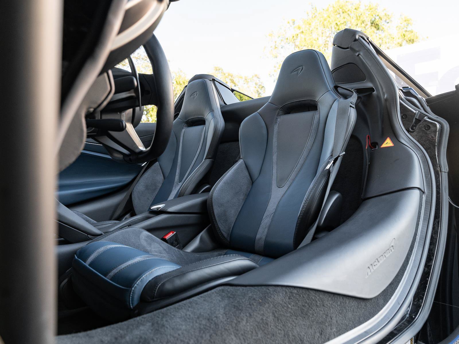 Used 2024 McLaren 750S Spider photo 10