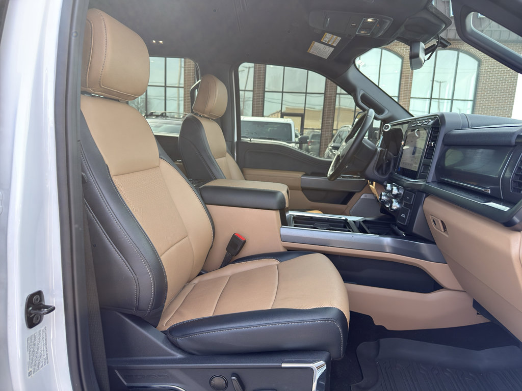 2024 Ford F350 Lariat